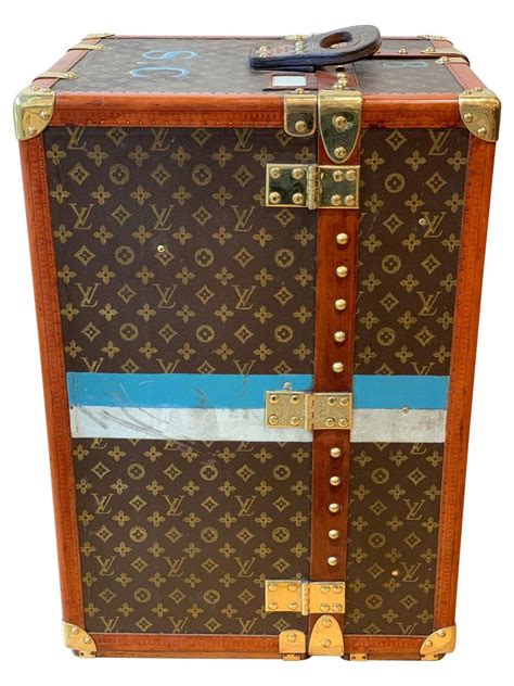 louis vuitton trunk auction|louis vuitton bookcase trunk.